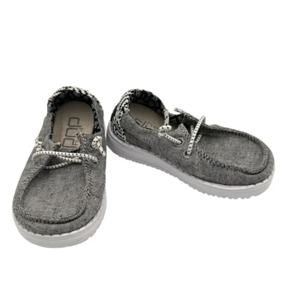 Kids Hey Dude Shoes Gray‎ Canvas Slip On Loafers Toddler Kids Size 6 Lightweight